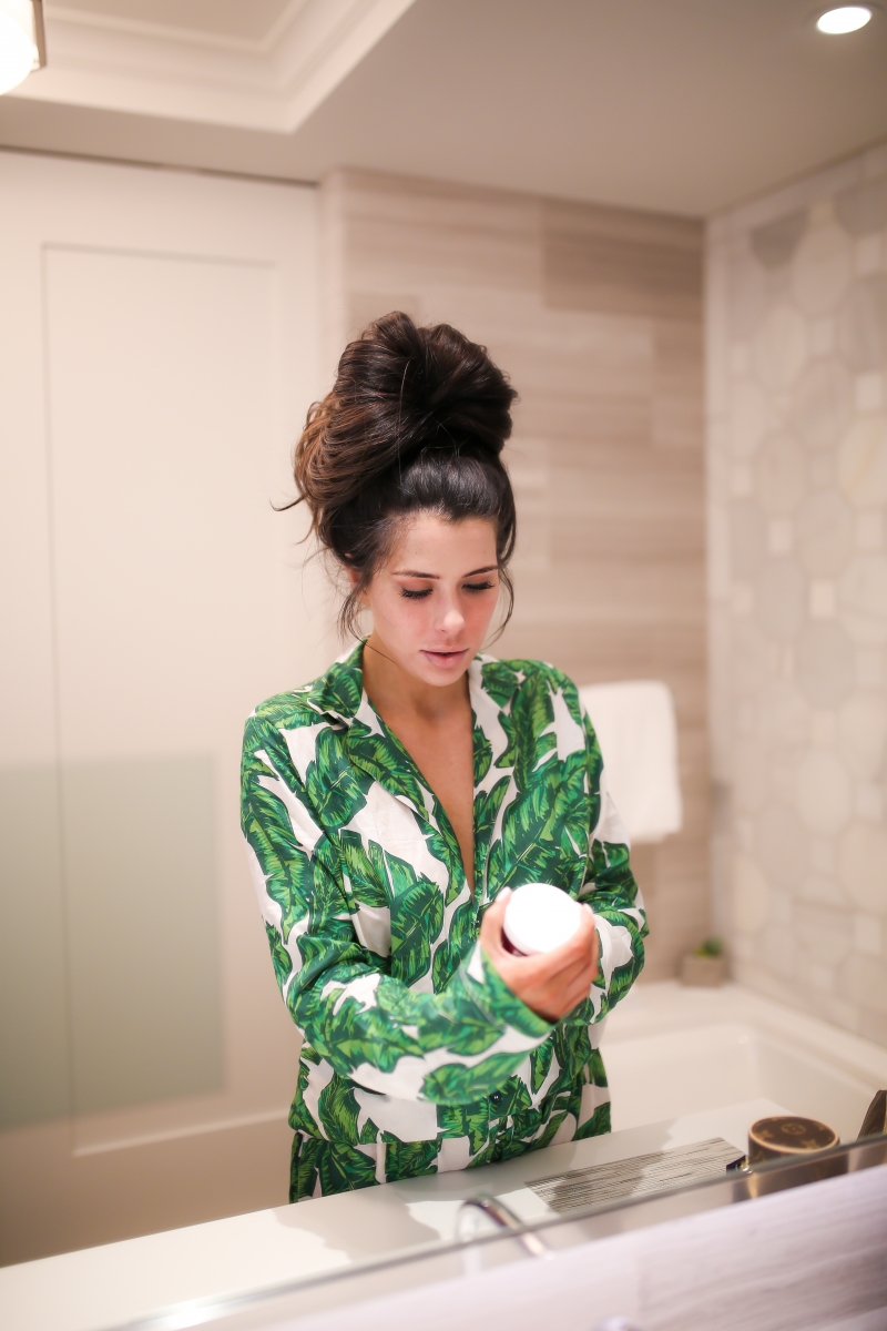 Kiehl's firming OVERNIGHT MASK THAT FIRMS & SOFTENS emily ann gemma the sweetest thing blog