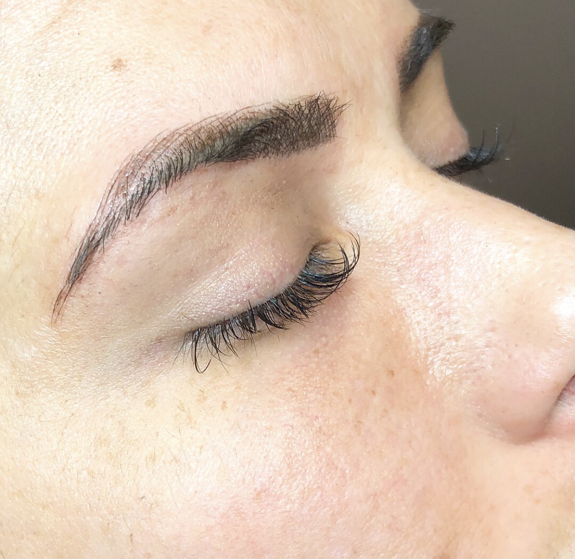 tulsa microbladed eyebrows, emily gemma microbladed eyebrows, microblading reviews, dallas microblading2