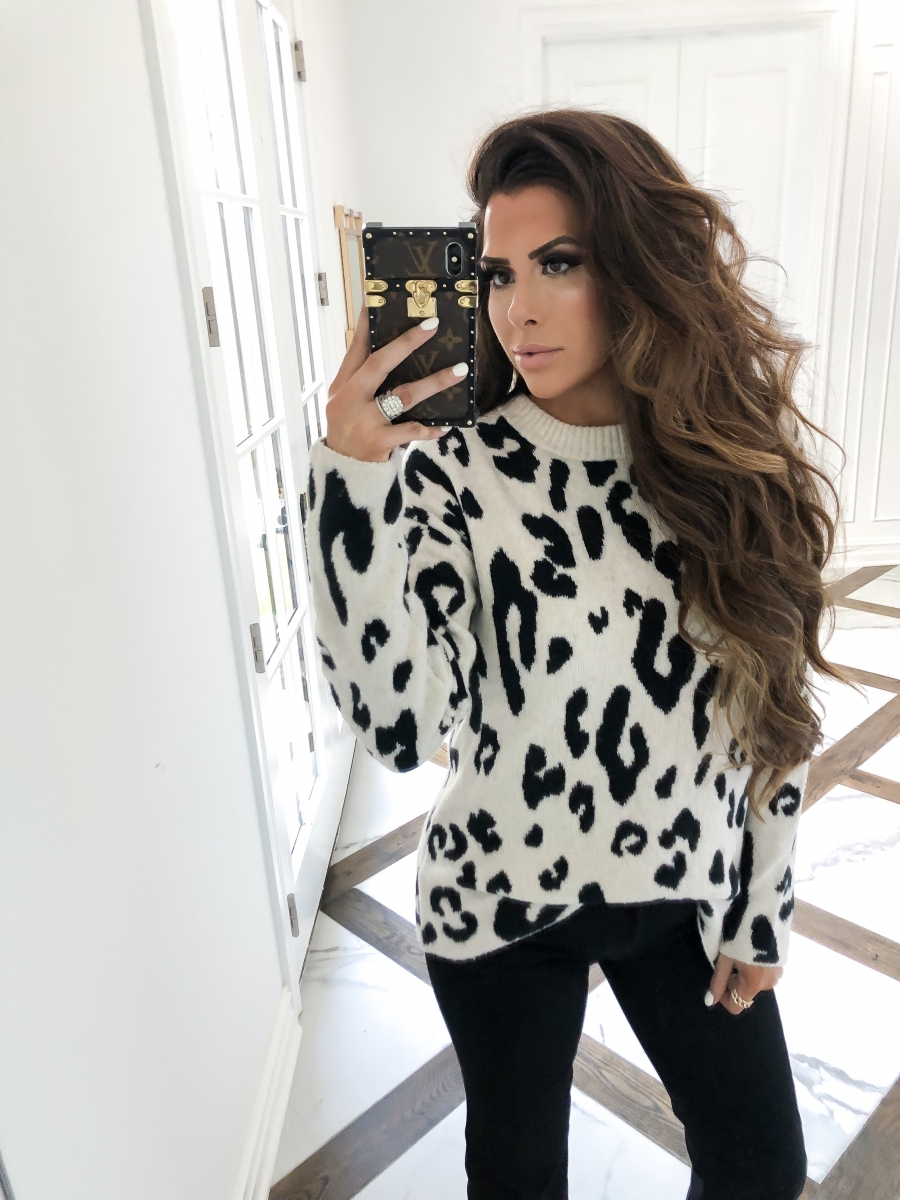 Nordstrom Anniversary Sale 2019, #nsale 2019, something navy sweater, emily ann gemma