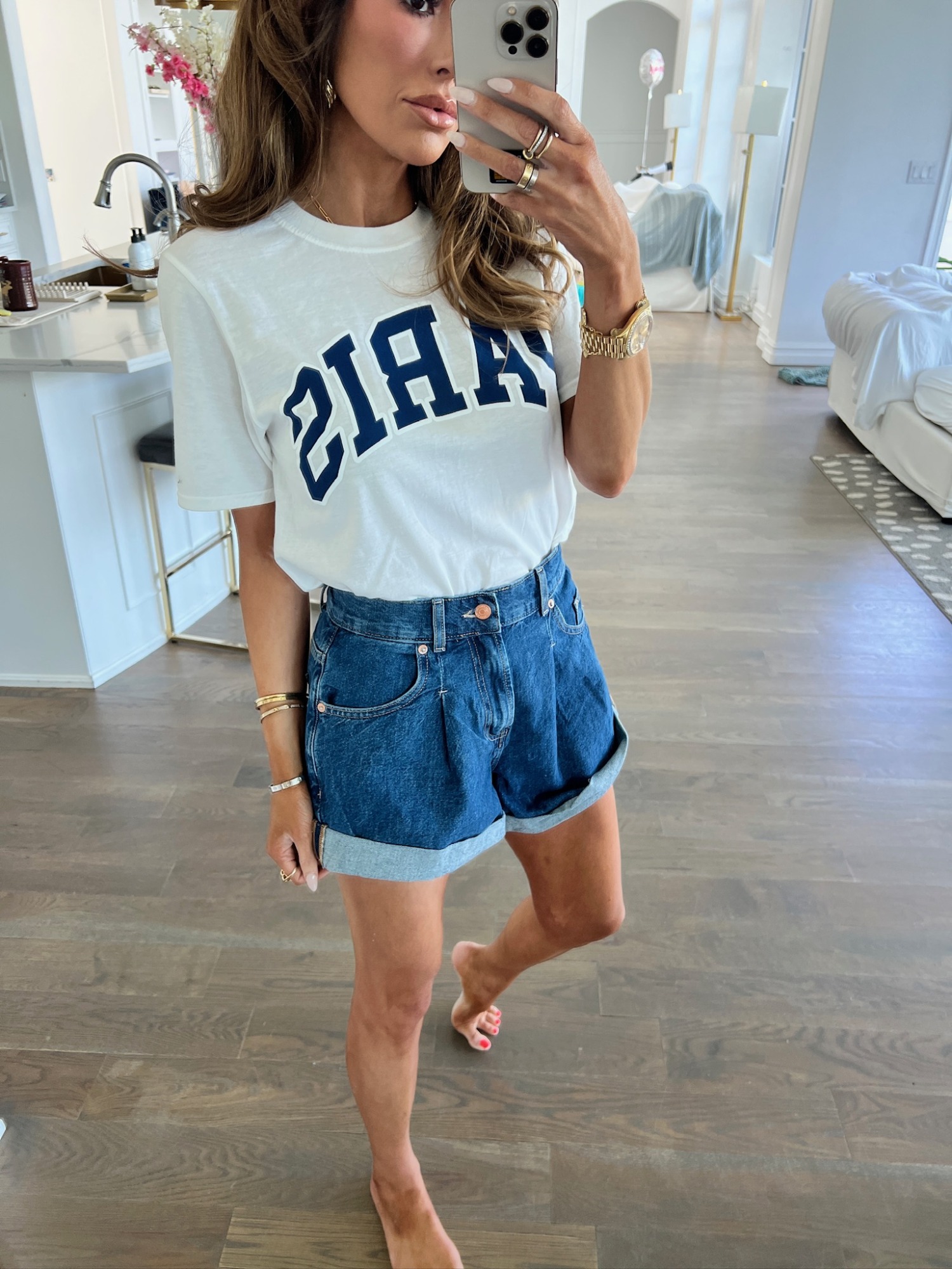 Casual summer fashion, casual spring fashion, basic tee, denim shorts, Emily ann Gemma, Nordstrom fashion, Nordstrom finds
